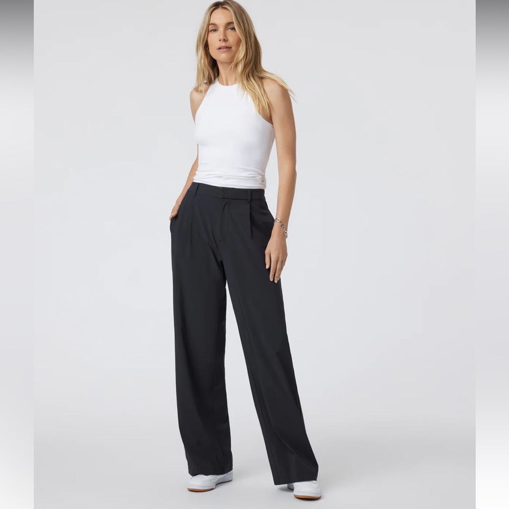 ❌SOLD❌Vuori Villa Trousers